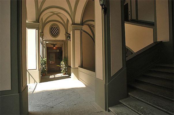 B&B Conte Cavour Napels Buitenkant foto