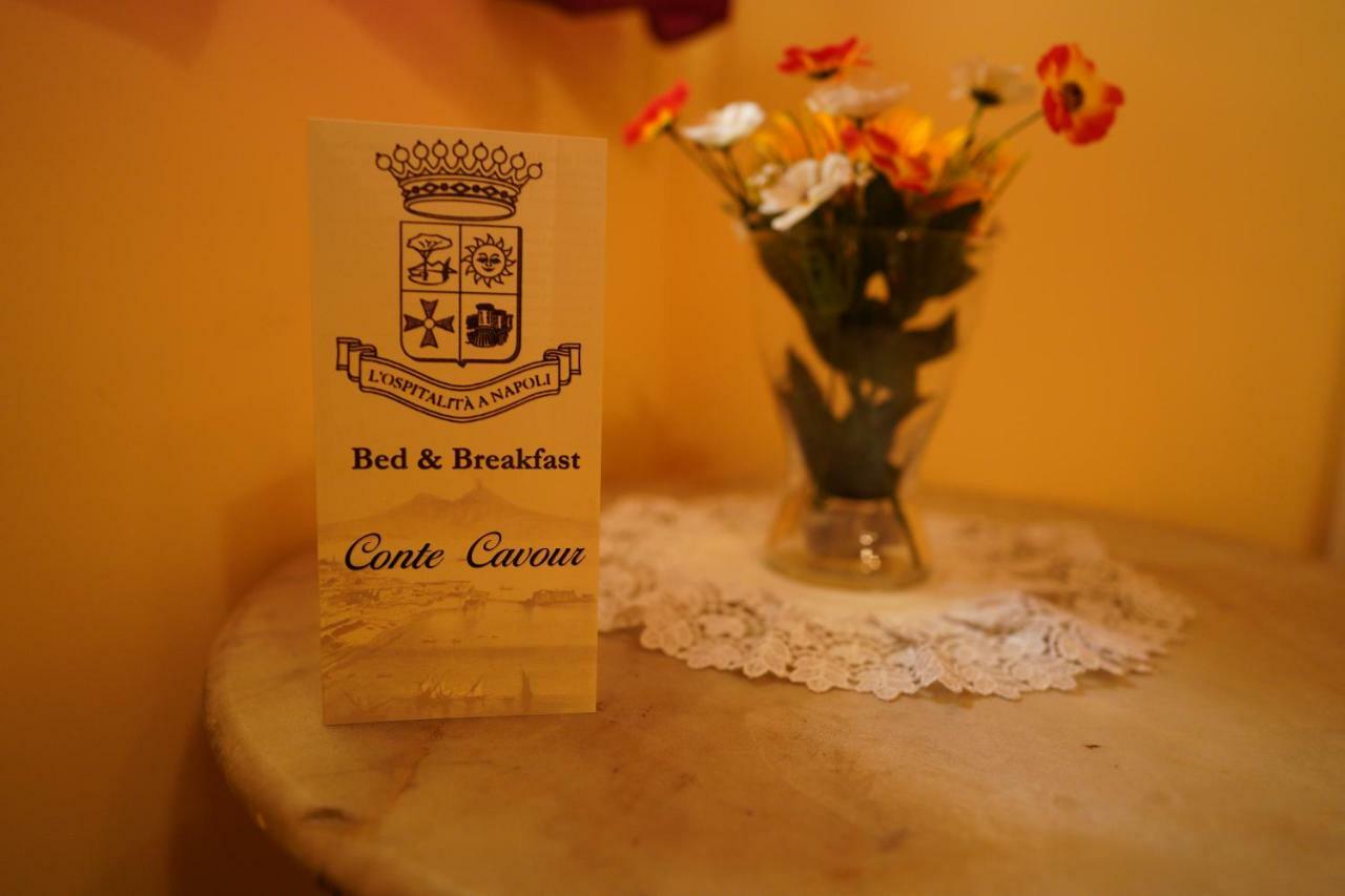 B&B Conte Cavour Napels Buitenkant foto